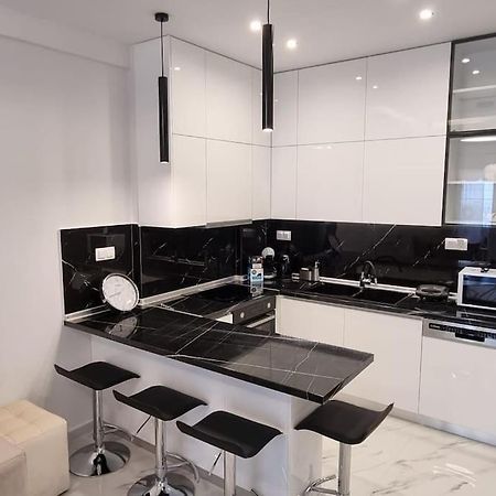 Luxurious Apartment In The Heart Of Tessalónica Exterior foto
